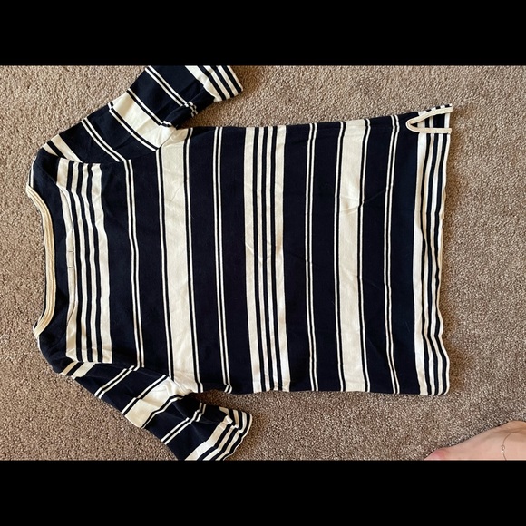 J.Crew Detailed Rope Embroidered V-Neck - Picture 4 of 5